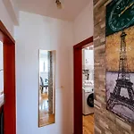 Apartman Vista - With Free Parking